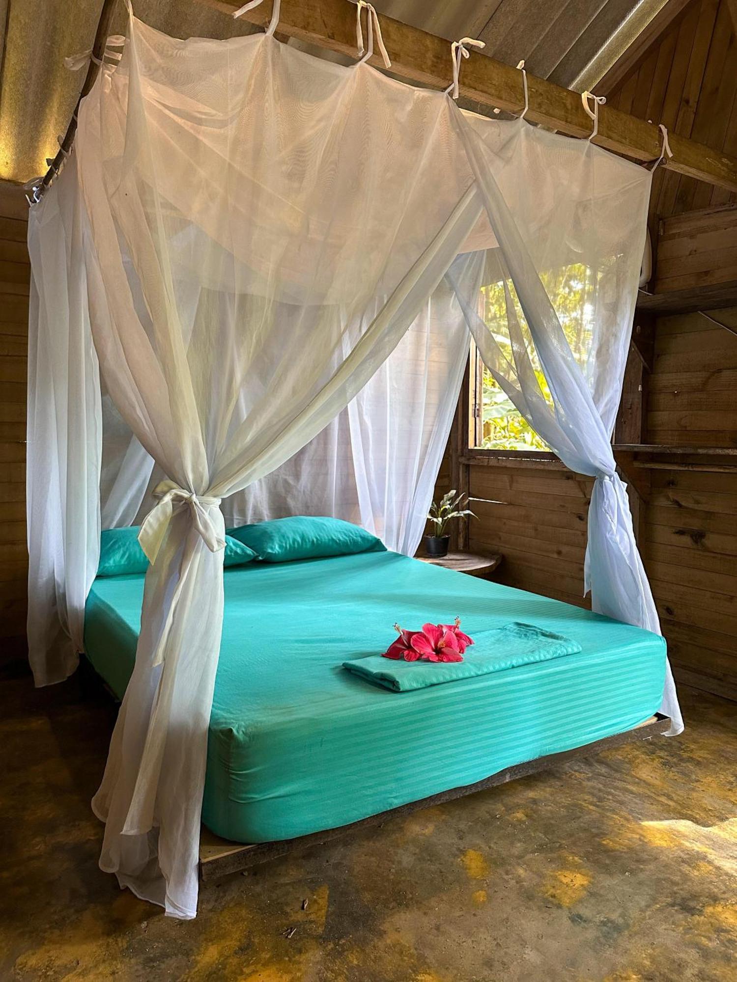 La Aldea Hostel, Camping Y Hamacas Palomino Kültér fotó